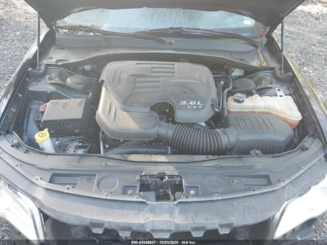 2017 CHRYSLER 300C 2C3CCAEG1HH617841 Photo 9