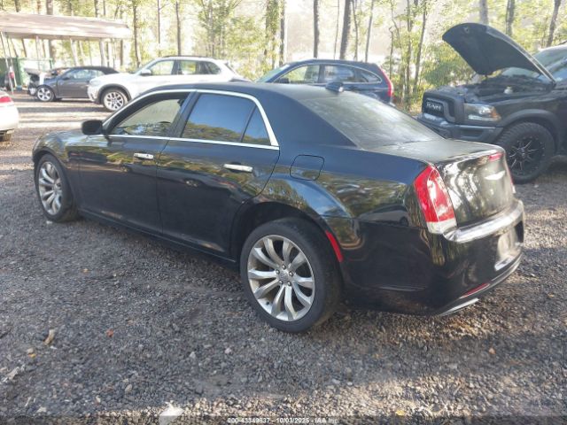 2017 CHRYSLER 300C 2C3CCAEG1HH617841 Photo 2