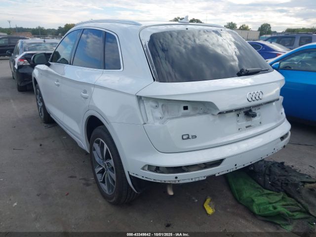 2022 AUDI Q5 WA1GAAFY1N2103898 Photo 2