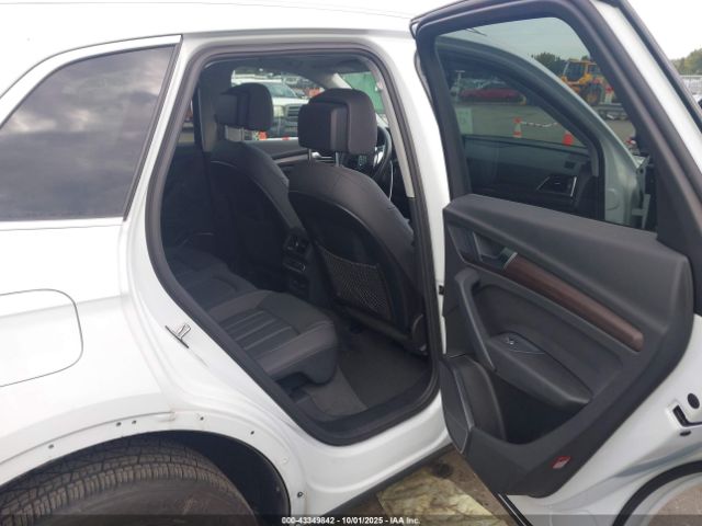 2022 AUDI Q5 WA1GAAFY1N2103898 Photo 7