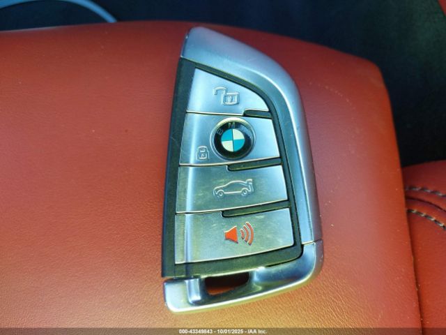 2021 BMW M8 GRAN COUPE WBSGV0C09MCF13517 Photo 10