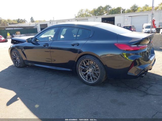 2021 BMW M8 GRAN COUPE WBSGV0C09MCF13517 Photo 2