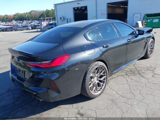2021 BMW M8 GRAN COUPE WBSGV0C09MCF13517 Photo 3