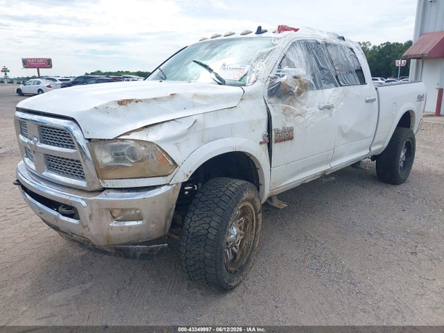 3C6UR5FL4HG745421 RAM 2500 Laramie 4x4 6&#039;4 Box