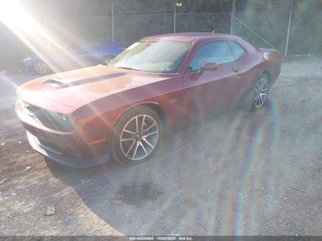 Dodge Challenger 2023 2C3CDZBTXPH605926 Image 2