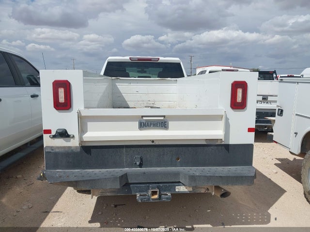 Chevrolet l8t 2022 1GB2YLE73NF282703 Image 16