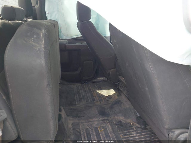 Chevrolet l8t 2022 1GB2YLE73NF282703 Image 8