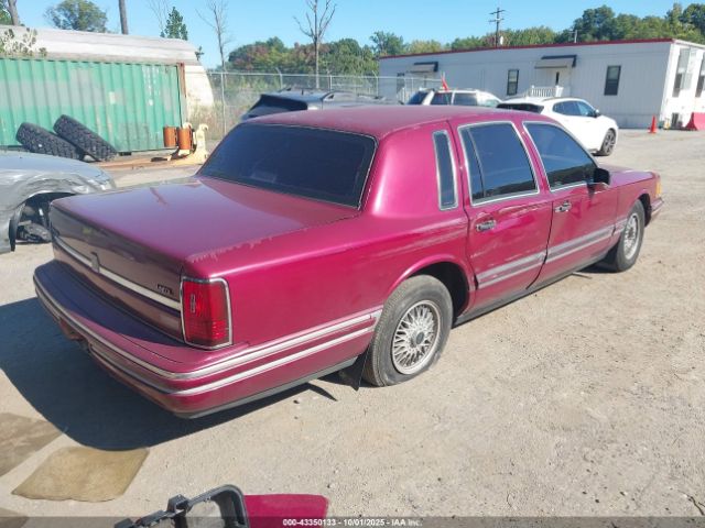 1993 LINCOLN TOWN CAR 1LNLM81W1PY738125 Photo 3
