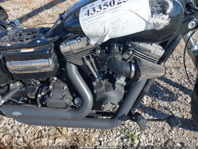 2010 HARLEY-DAVIDSON FXDWG 1HD1GP413AC301159 Photo 7