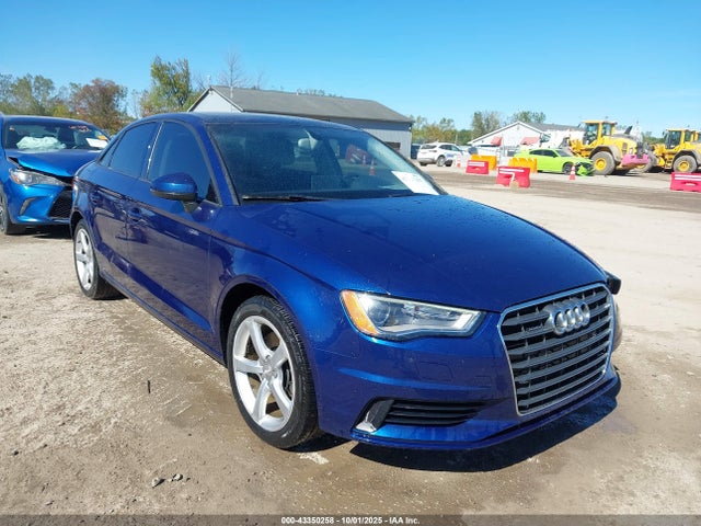 2015 AUDI A3 WAUBFGFFXF1008313 Photo 0
