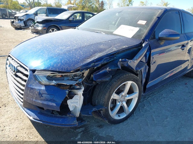 2015 AUDI A3 WAUBFGFFXF1008313 Photo 5