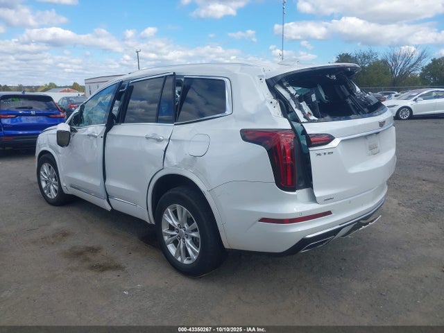 2023 CADILLAC XT6 1GYKPBR49PZ227760 Photo 2