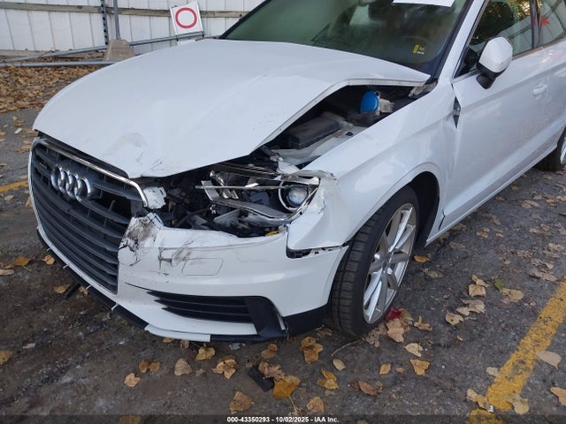 2015 AUDI A3 WAUEFGFF5F1047324 Photo 5