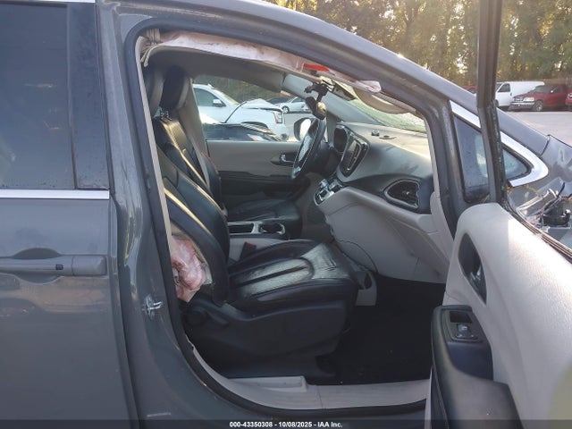 2022 CHRYSLER PACIFICA 2C4RC1BG7NR233420 Photo 4