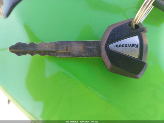 2019 KAWASAKI ZX636 JKBZXJG10KA000770 Photo 10