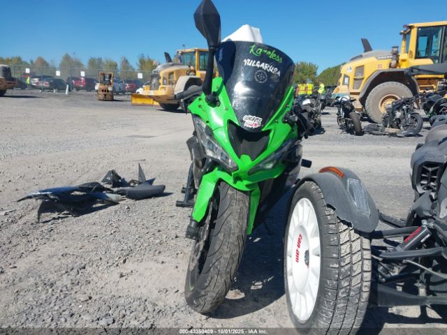 2019 KAWASAKI ZX636 JKBZXJG10KA000770 Photo 4