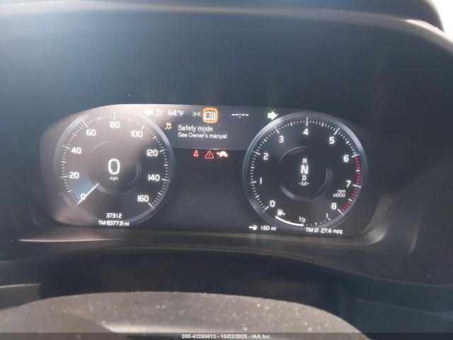 2020 VOLVO XC40 YV4162UK4L2204591 Photo 6