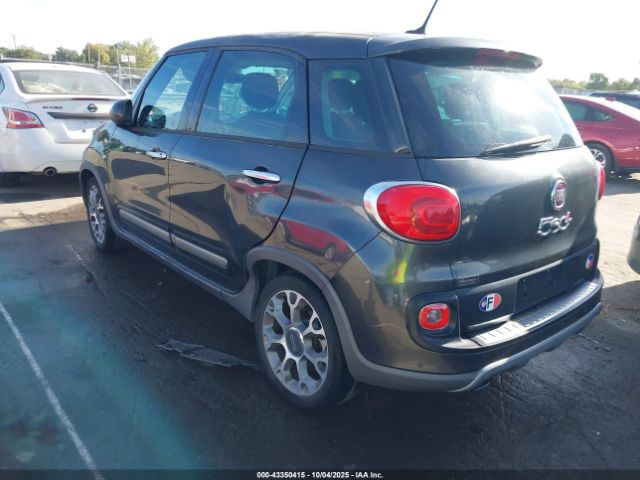 2014 FIAT 500L ZFBCFADH9EZ013661 Photo 2