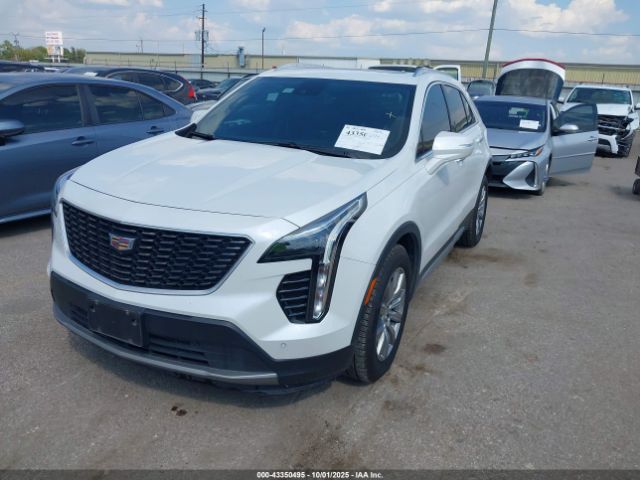 2019 CADILLAC XT4 1GYFZCR43KF149522 Photo 1