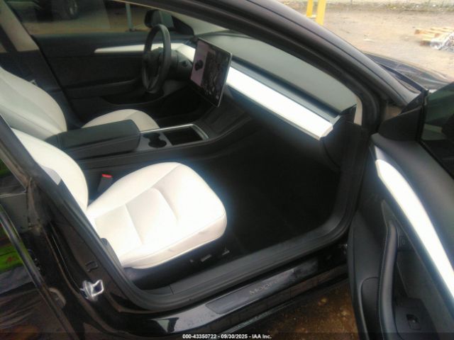 2022 TESLA MODEL 3 5YJ3E1EC9NF110108 Photo 4