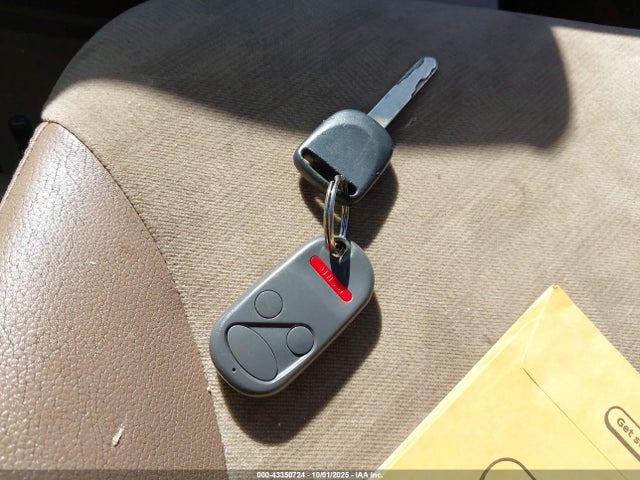 2002 HONDA CR-V JHLRD78892C085715 Photo 10