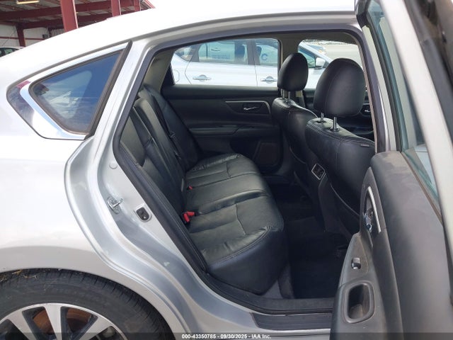 1N4AL3AP9HC171354 Nissan 2017