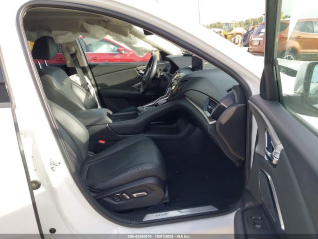 2019 ACURA RDX 5J8TC1H39KL002776 Photo 4