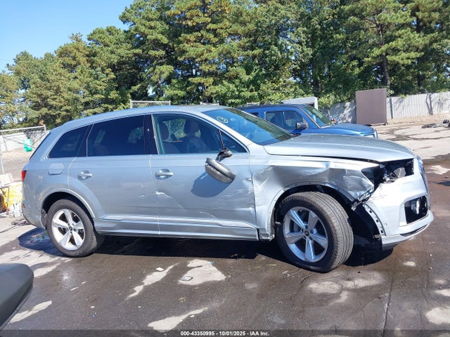 43350995 :رقم المزاد ، WA1ACBF70PD009838 vin ، 2023 Audi Q7 Premium 45 Tfsi Quattro Tiptronic مزاد بيع