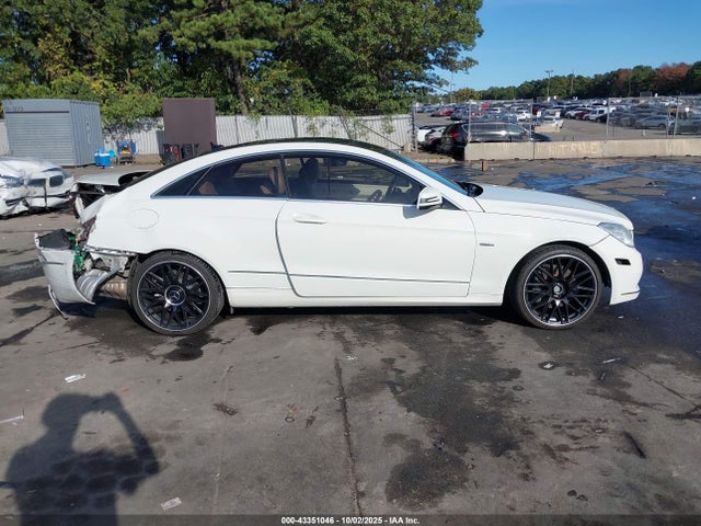 2012 Mercedes-benz E 350 მანქანა იყიდება აუქციონზე, vin: WDDKJ5KB2CF171616, აუქციონის ნომერი: 43351046