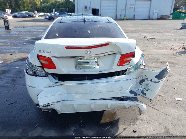 2012 Mercedes-benz E 350 მანქანა იყიდება აუქციონზე, vin: WDDKJ5KB2CF171616, აუქციონის ნომერი: 43351046