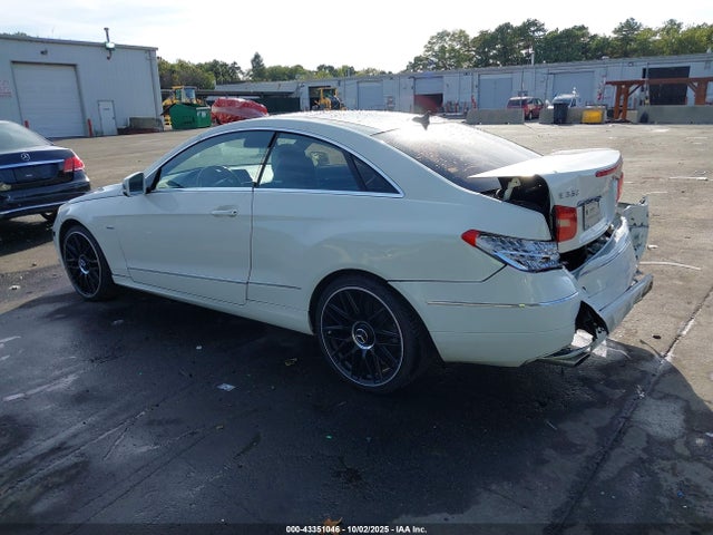2012 Mercedes-benz E 350 მანქანა იყიდება აუქციონზე, vin: WDDKJ5KB2CF171616, აუქციონის ნომერი: 43351046