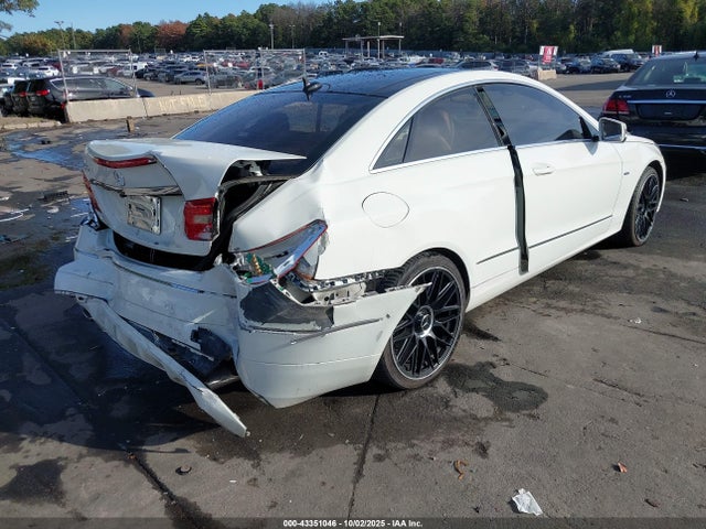 2012 Mercedes-benz E 350 მანქანა იყიდება აუქციონზე, vin: WDDKJ5KB2CF171616, აუქციონის ნომერი: 43351046