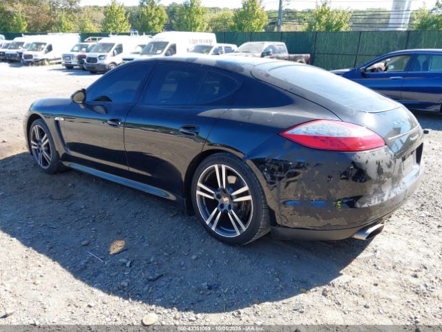 2013 PORSCHE PANAMERA WP0AA2A72DL011398 Photo 2