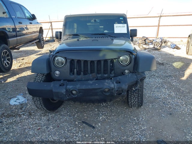 1C4HJWDG7GL202126 Jeep Wrangler