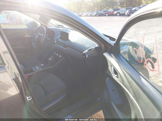 2021 MAZDA CX-3 JM1DKFB77M1505459 Photo 4