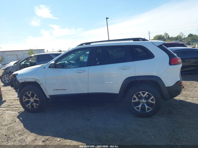 43351254 :رقم المزاد ، 1C4PJMBS5GW143437 vin ، 2016 Jeep Cherokee Trailhawk مزاد بيع