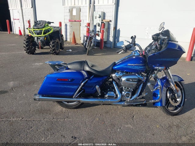 1HD1KHC1XKB611418 Harley-Davidson Road Glide