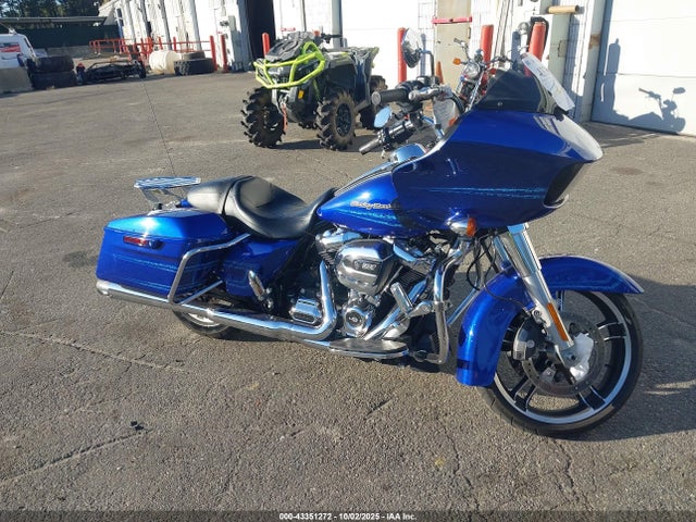 1HD1KHC1XKB611418 Harley-Davidson Road Glide