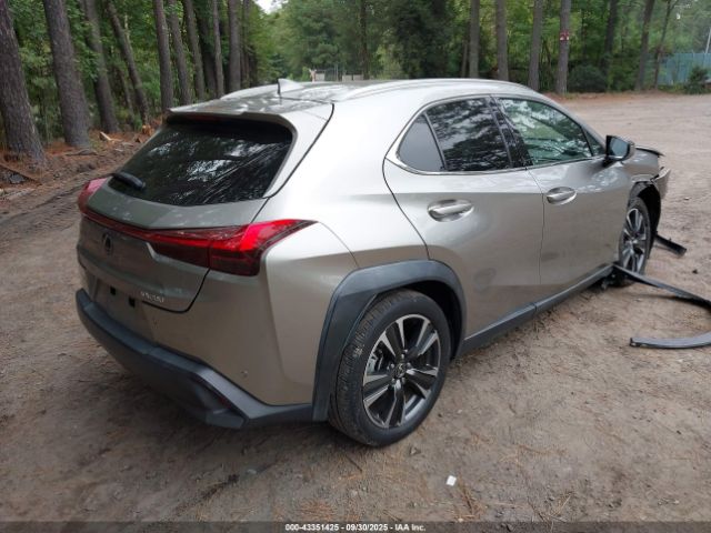 2021 LEXUS UX 200 JTHX3JBH8M2036171 Photo 3