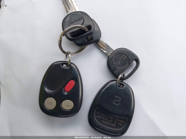 43351470 :رقم المزاد ، 3GKEC16T44G182411 vin ، 2004 Gmc Yukon Xl 1500 Sle مزاد بيع