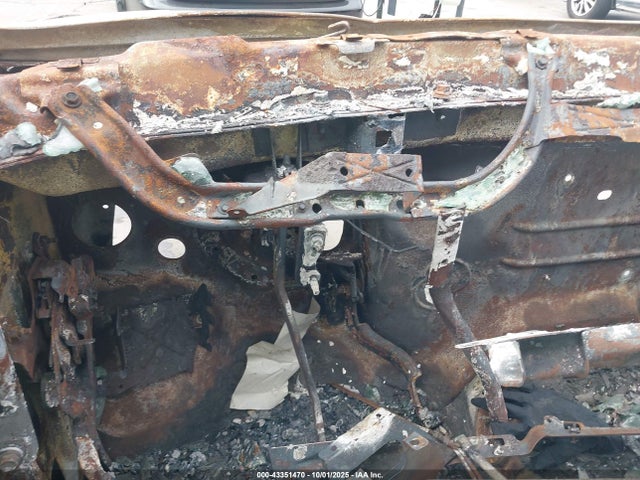 43351470 :رقم المزاد ، 3GKEC16T44G182411 vin ، 2004 Gmc Yukon Xl 1500 Sle مزاد بيع