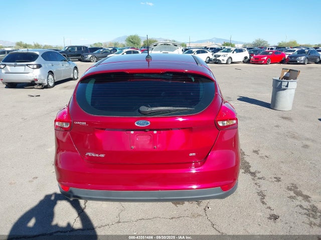 1FADP3K24HL329233 Ford FOCUS SE