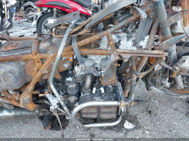 1982 HONDA GL1100 1HFSC0216CA202643 Photo 7