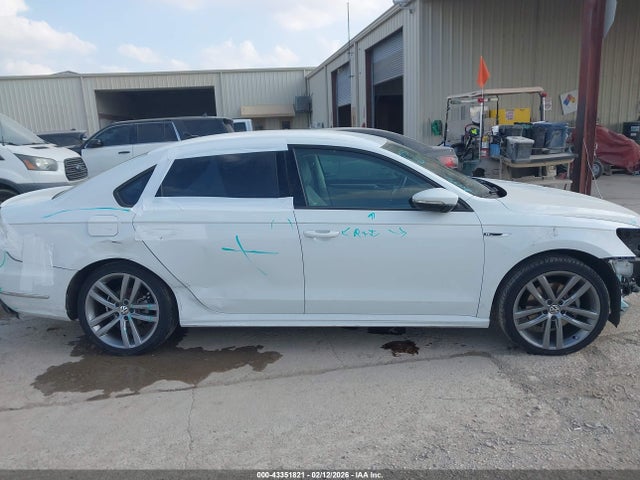 1VWAA7A33JC023630 Volkswagen Passat 2.0t R-line/2.0t S