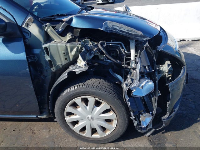 3N1CN7APXFL867701 Nissan 2015