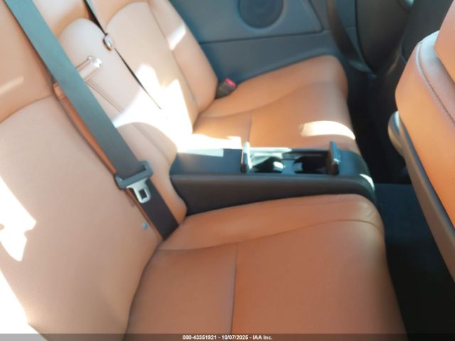 2015 LEXUS IS 250C JTHFF2C29F2532439 Photo 7