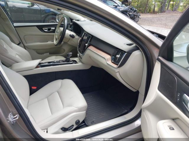 2020 VOLVO S60 7JR102FKXLG032170 Photo 4