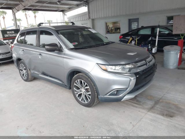 2017 MITSUBISHI OUTLANDER JA4AD2A39HZ034565 Photo 0