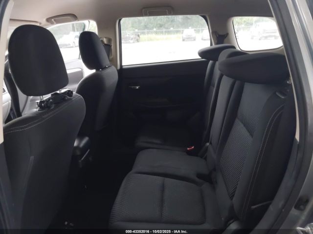 2017 MITSUBISHI OUTLANDER JA4AD2A39HZ034565 Photo 7