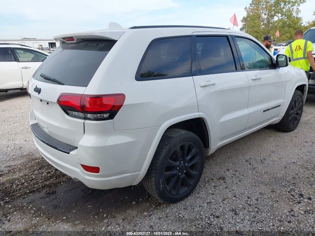 Продаж на аукціоні авто 2017 Jeep Grand Cherokee Altitude 4x4, vin: 1C4RJFAG5HC932630, номер лоту: 43352127